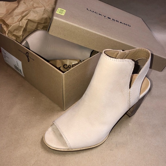 Lucky Brand Shoes - Lucky Brand NIB Size 8M LK-JUBAI Heel Zip Leather